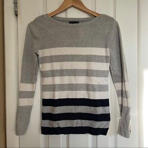 Tommy Hilfiger Womens Sweater